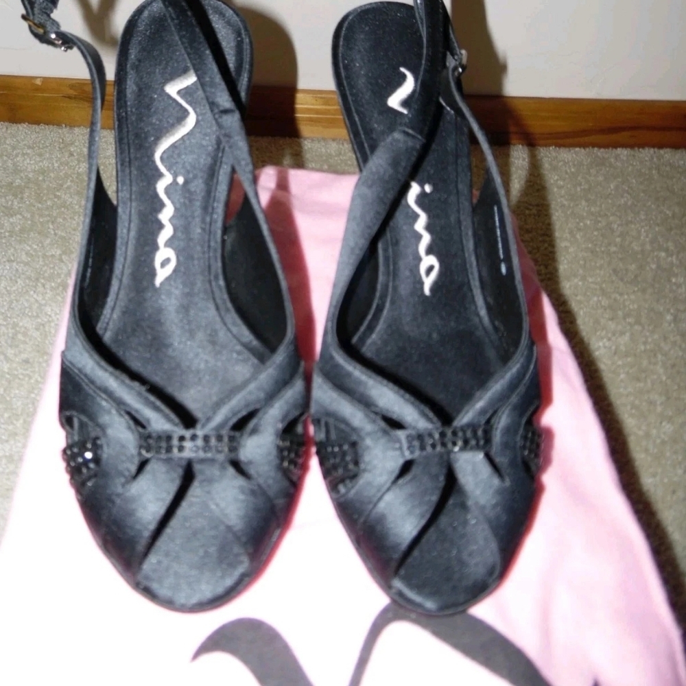 Women's Nina Black Strappy Leather Sole Slingback Peep Toe Stiletto Heels 7M